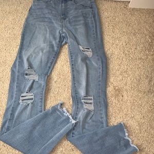 💙blue ripped high wasted jeans💙